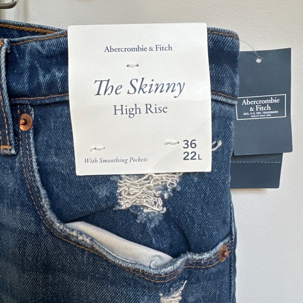 Abercrombie & Fitch The Skinny High Rise Distressed Size 22 L Long Length - Picture 3 of 6